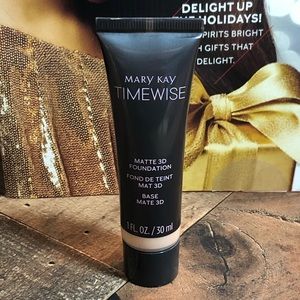 Mary Kay Timewise Matte 3D Foundation Ivory N 140